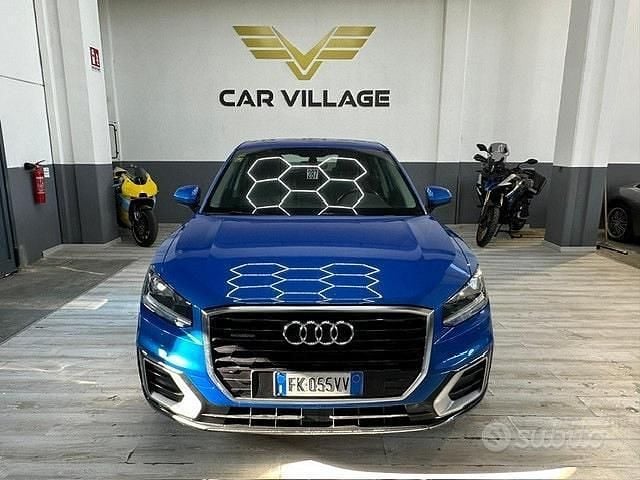 Usata Audi Q2 Design 150 CV (110 kW) 2017 Blu SUV