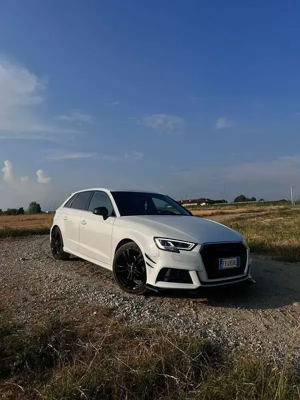 Usata Audi A3 Admired 131 CV (96 kW) 2020 Berlina
