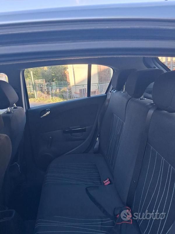 Usata Opel Corsa 54 CV (39 kW) 2009 Grigio Berlina