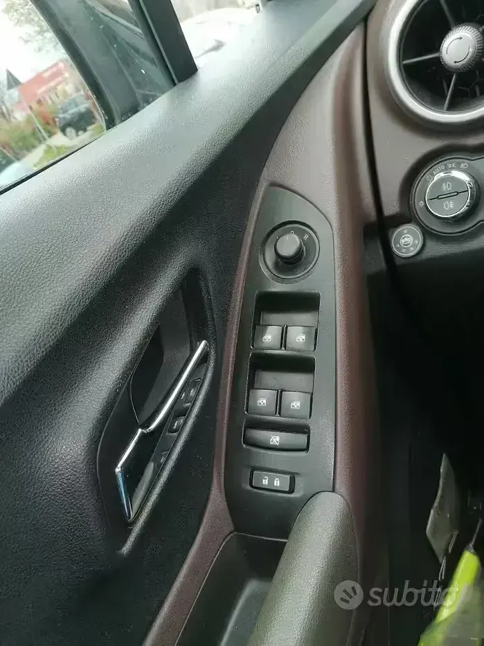 Usata Chevrolet Trax LT 140 CV (102 kW) 2014 Nero SUV
