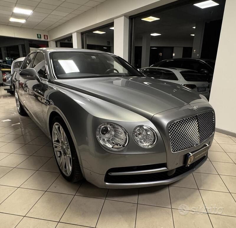 Grigio Usata 2014 Bentley Flying Spur Tre volumi | 79.500 € - Immagine 1/4