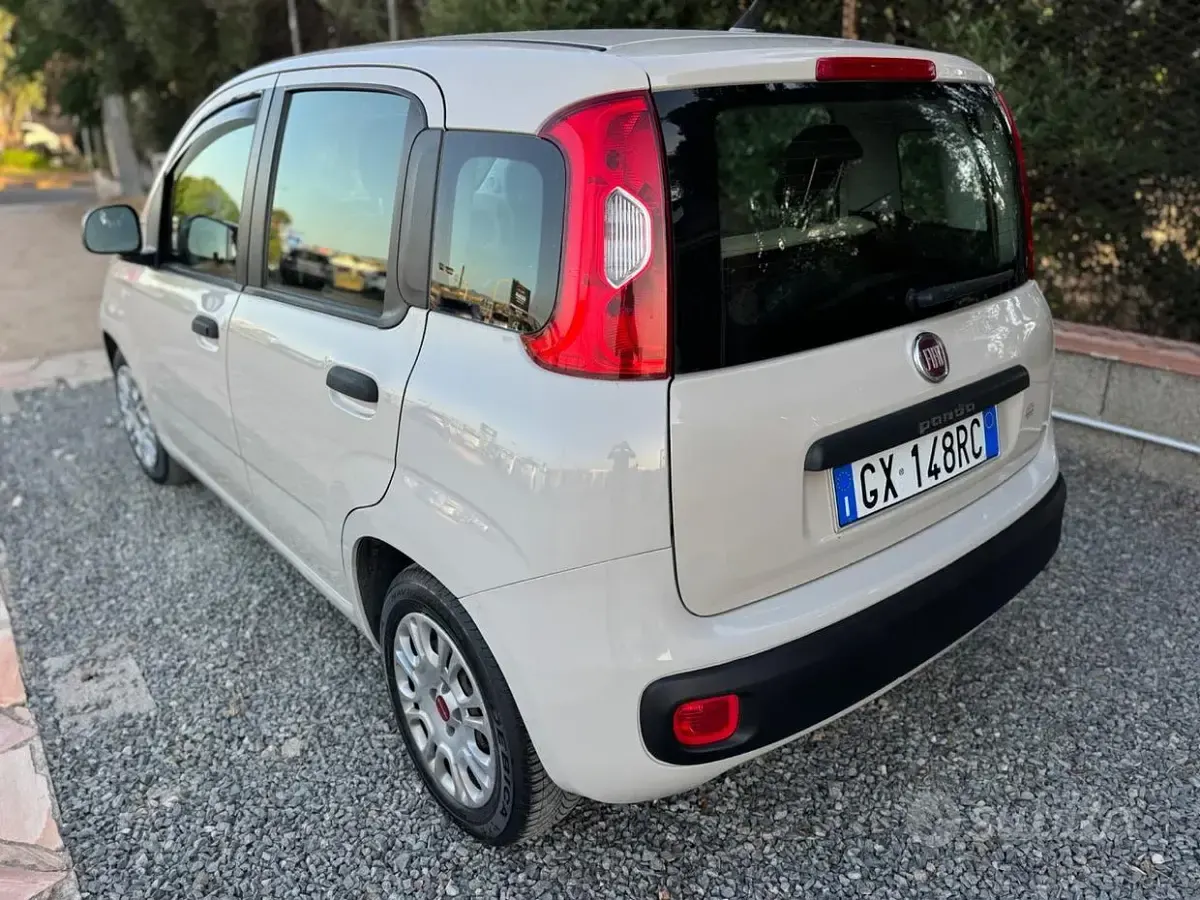 Usata Fiat Panda Easy 69 CV (50 kW) 2015 Beige Utilitaria