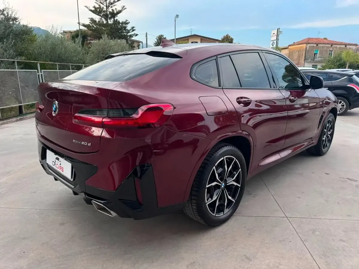Usata BMW X4 M Sport 190 CV (139 kW) 2023 Rosso SUV