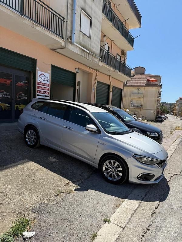 Usata Fiat Tipo S 120 CV (88 kW) 2018 Grigio Station wagon
