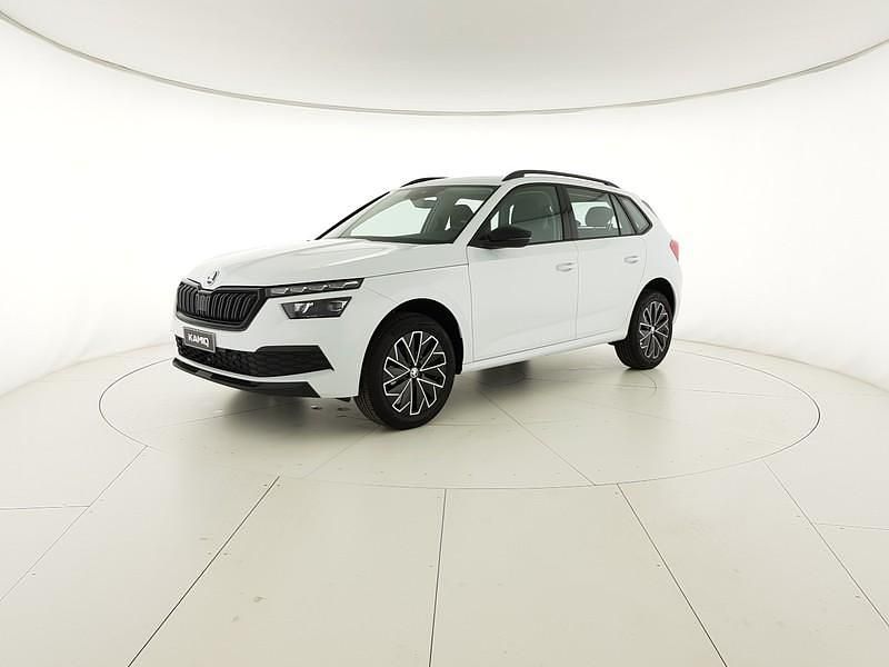 Usata Skoda Kamiq 110 CV (80 kW) 2023 Bianco luna metallizzato SUV