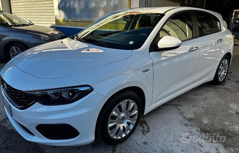 Usata Fiat Tipo Business 95 CV (69 kW) 2018 Bianco Station wagon