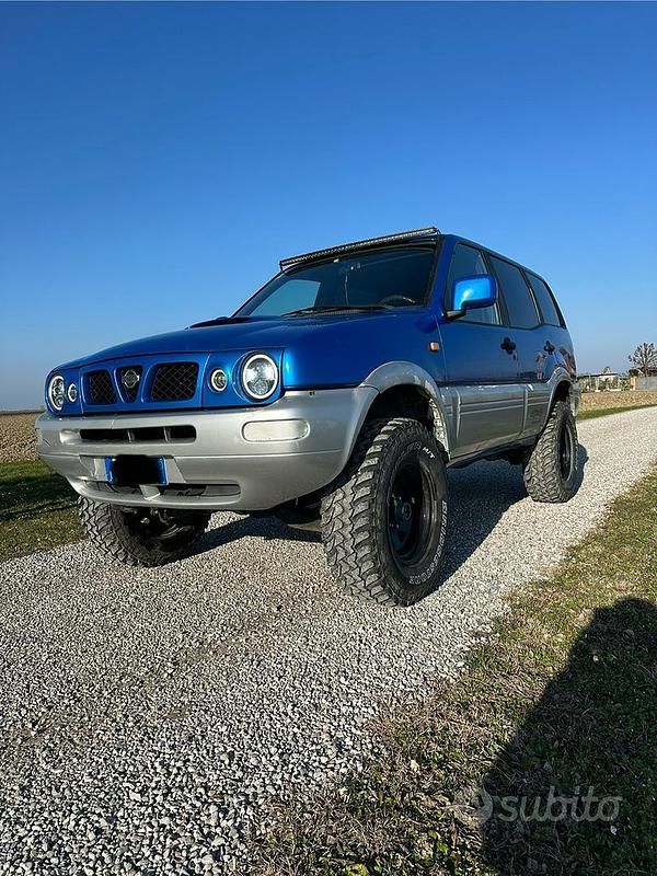 Usata 1998 Nissan Terrano SUV | 6200 € (Molto cara) - Immagine 1/4