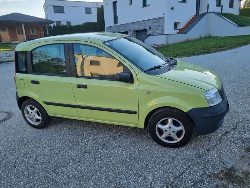 Usato 2004 Fiat Panda 1.1 Benzin 54 CV (2.000 €)