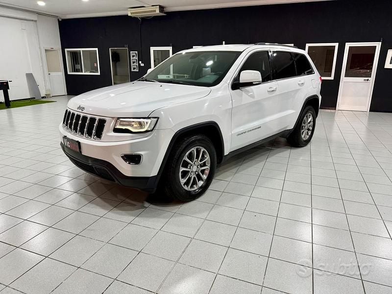 Usata Jeep Grand Cherokee Laredo 190 CV (139 kW) 2015 Bianco SUV
