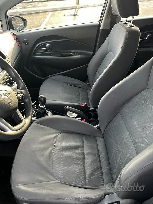 Usata Kia Rio Turbo 2012 Nero Utilitaria