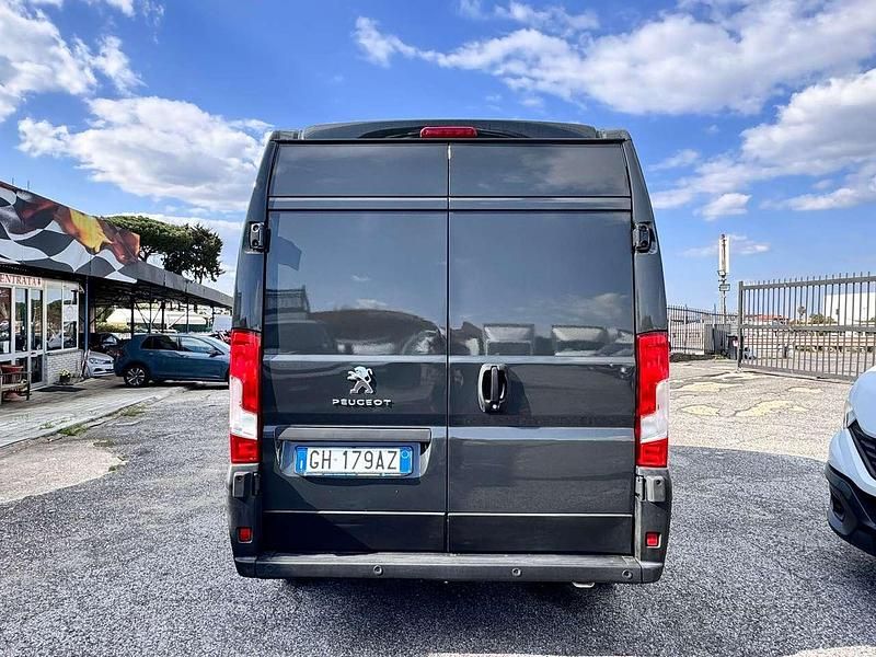 Usata Peugeot Boxer S 140 CV (102 kW) 2021 Grigio Furgone