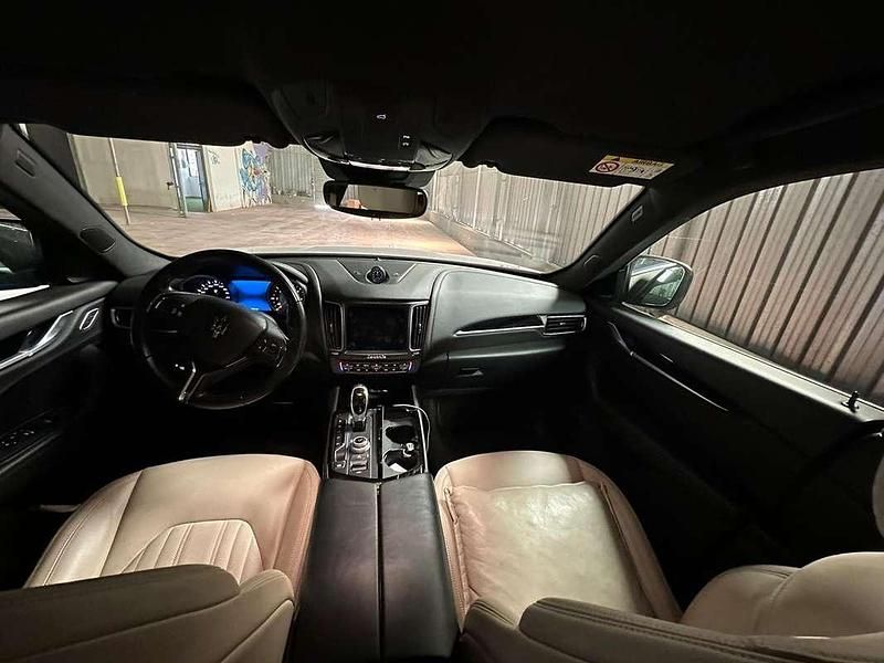 Usata Maserati Levante 250 CV (183 kW) 2018 SUV