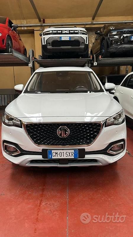Bianco Usata 2023 MG HS Comfort SUV | 15.200 € (Buon prezzo) - Immagine 1/4
