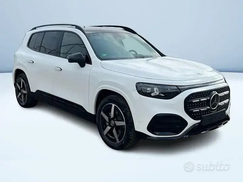 Nuova Mercedes 350 AMG line 22 kW (30 CV) 2026 Bianco SUV