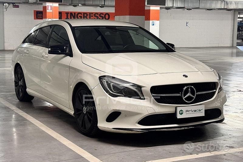 Usata Mercedes CLA200 136 CV (100 kW) 2017 Bianco Station wagon