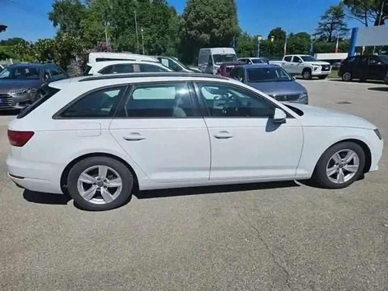 Usata Audi A4 Business 150 CV (110 kW) 2018 Bianco Station wagon