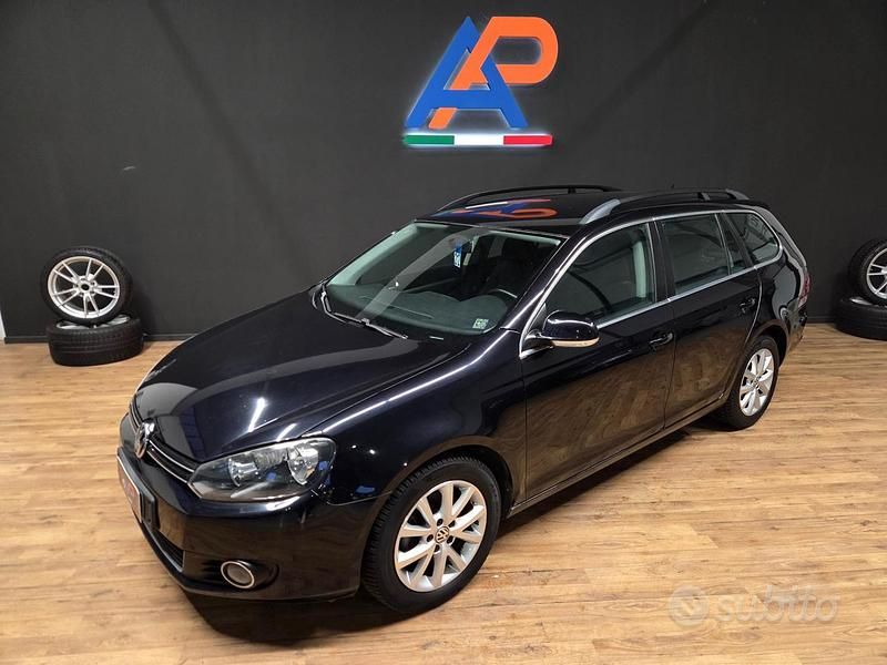 Usata VW Golf VII Comfortline 122 CV (89 kW) 2012 Nero Station wagon