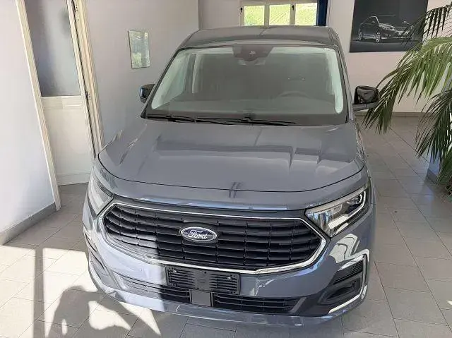Nuova Ford Transit Connect Titanium 122 CV (89 kW) 2025 Grigio Monovolume