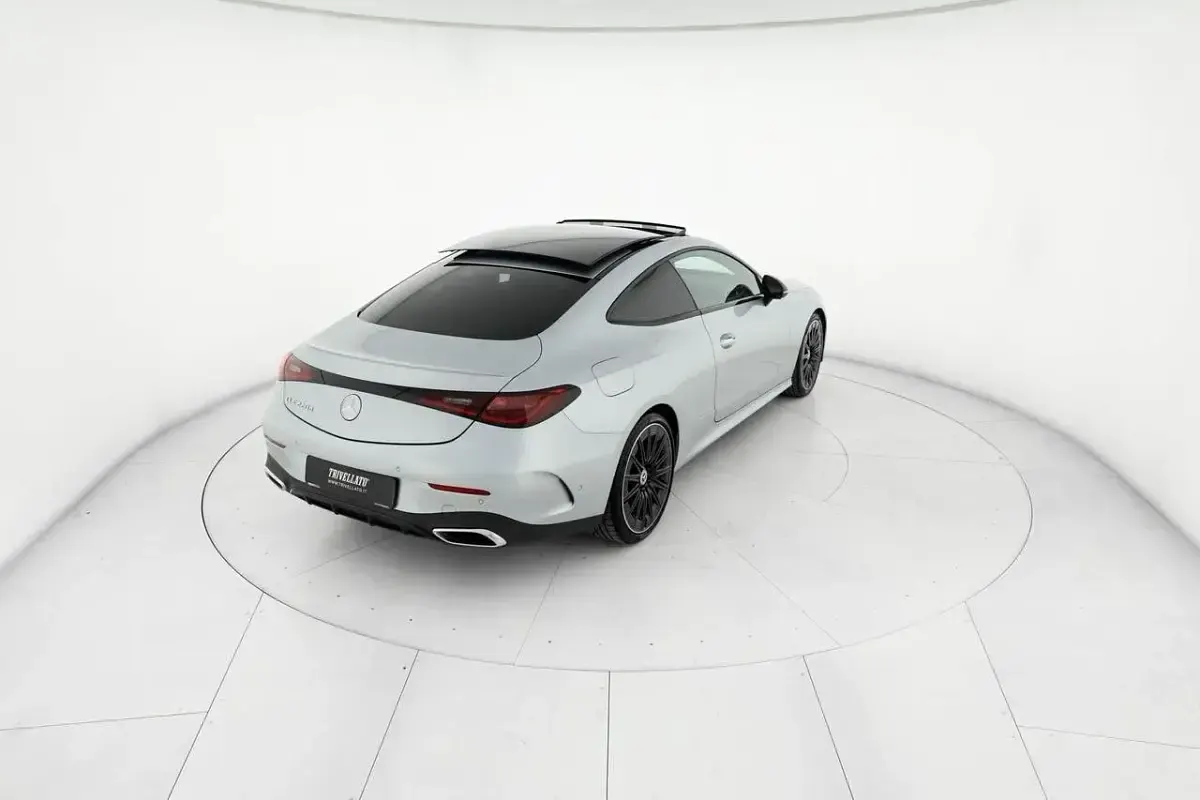 Begagnad Mercedes CLE220 Advanced Plus 197 HK (144 kW) 2025 Silver Sportkupé