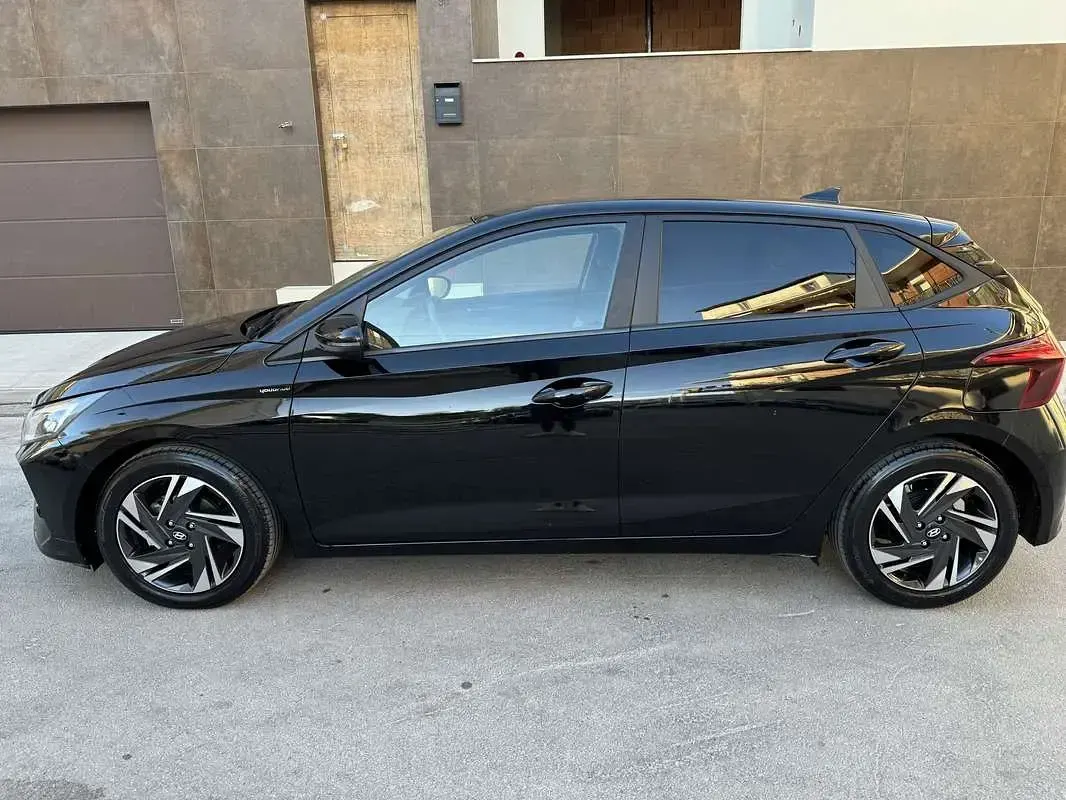 Usata Hyundai i20 84 CV (61 kW) 2021 Nero Utilitaria