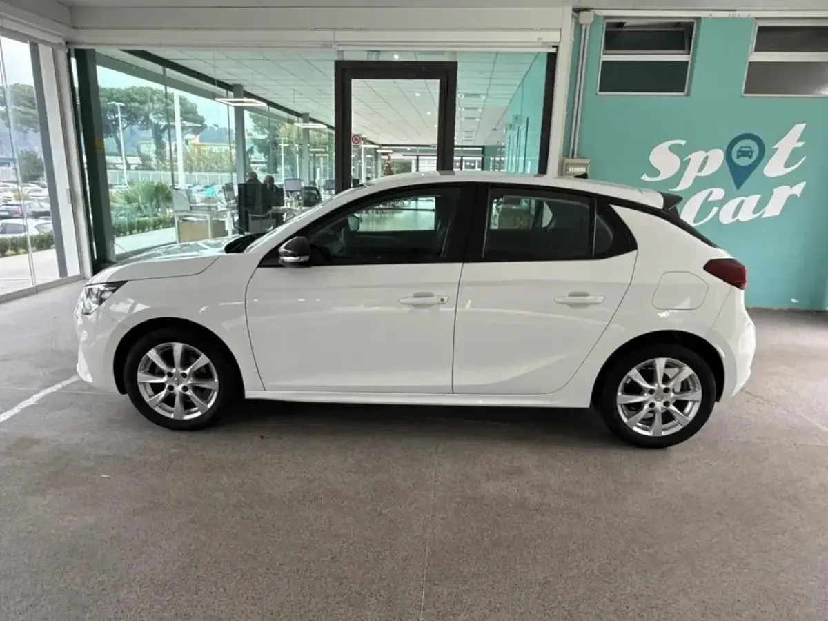 Usata Opel Corsa Edition 75 CV (55 kW) 2021 Bianco Utilitaria