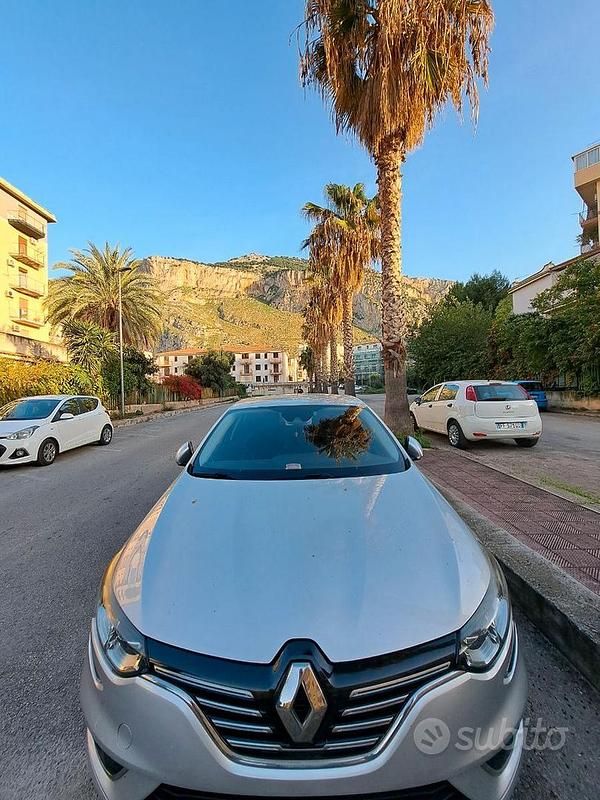 Usata Renault Mégane IV 110 CV (80 kW) 2016 Grigio Berlina