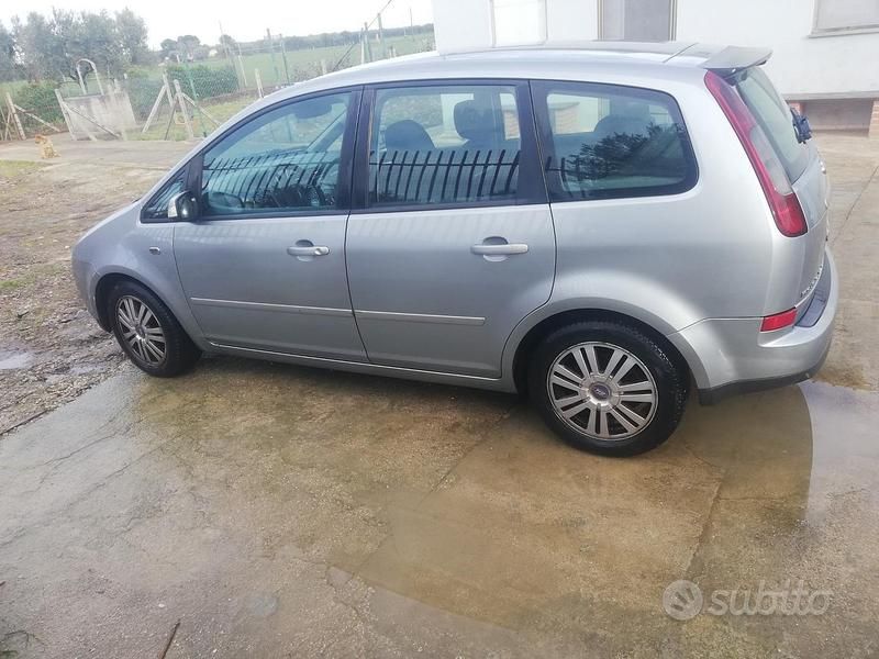 Usata Ford C-MAX Ghia 110 CV (80 kW) 2004 Grigio Monovolume