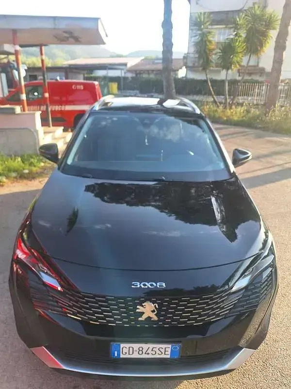 Usata Peugeot 3008 Allure 131 CV (96 kW) 2021 SUV