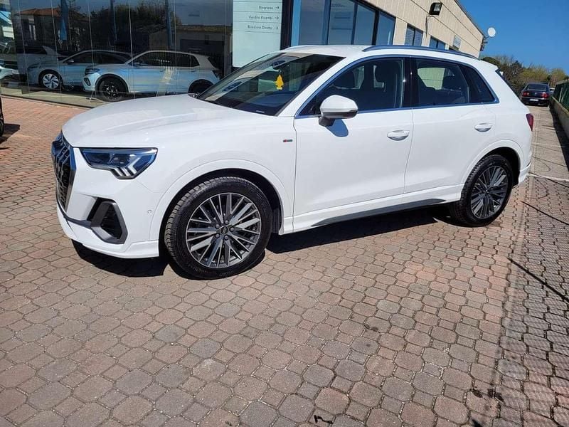Usata Audi Q3 S-Line 150 CV (110 kW) 2022 Bianco SUV
