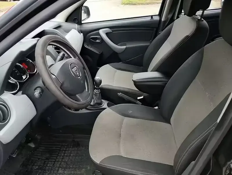 Usata Dacia Duster Ambiance 107 CV (78 kW) 2014 Bianco SUV