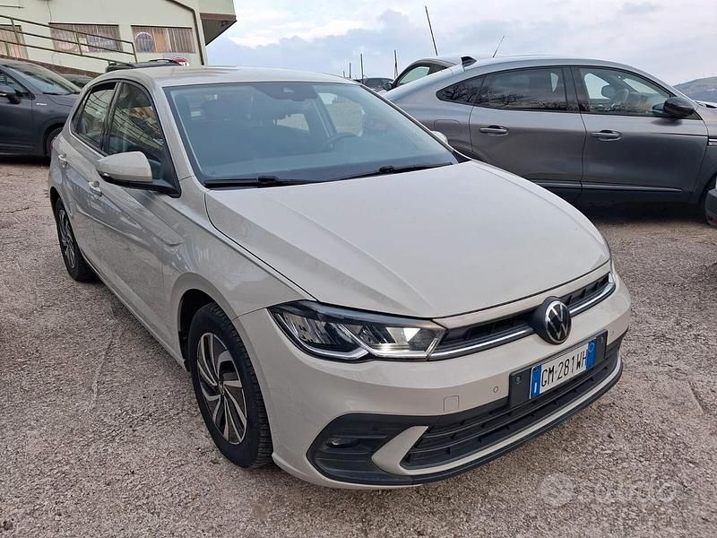Usata VW Polo Style 95 CV (69 kW) 2023 Bianco Utilitaria
