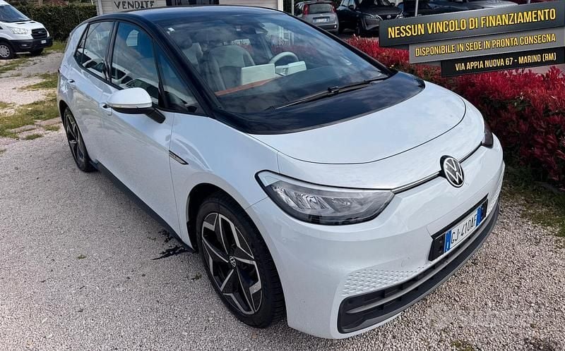 Usata VW ID.3 Pro 69 kW (95 CV) 2022 Bianco Utilitaria