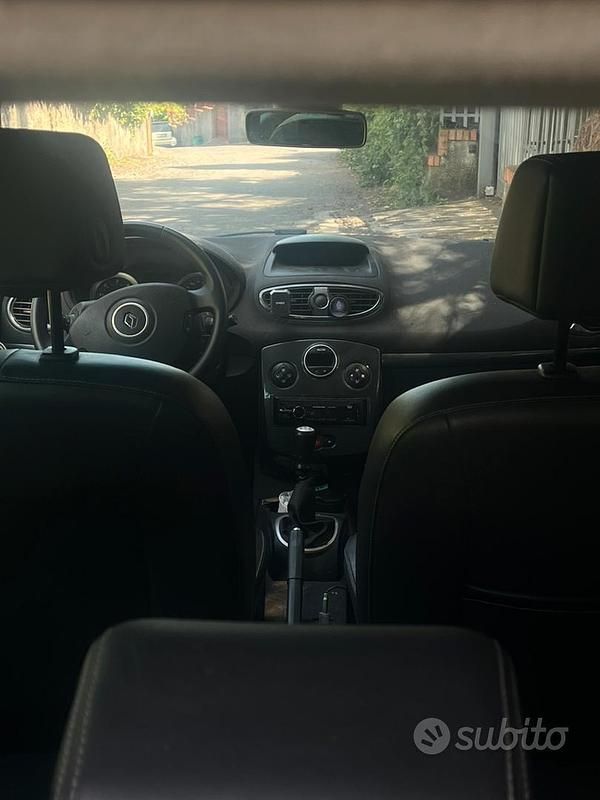 Usata Renault Clio II 85 CV (62 kW) 2008 Grigio Utilitaria