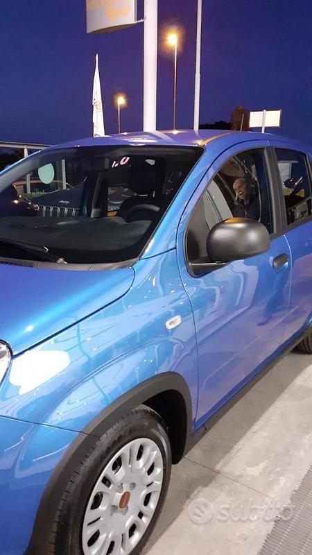 Usata Fiat Panda 2024 Blu Utilitaria