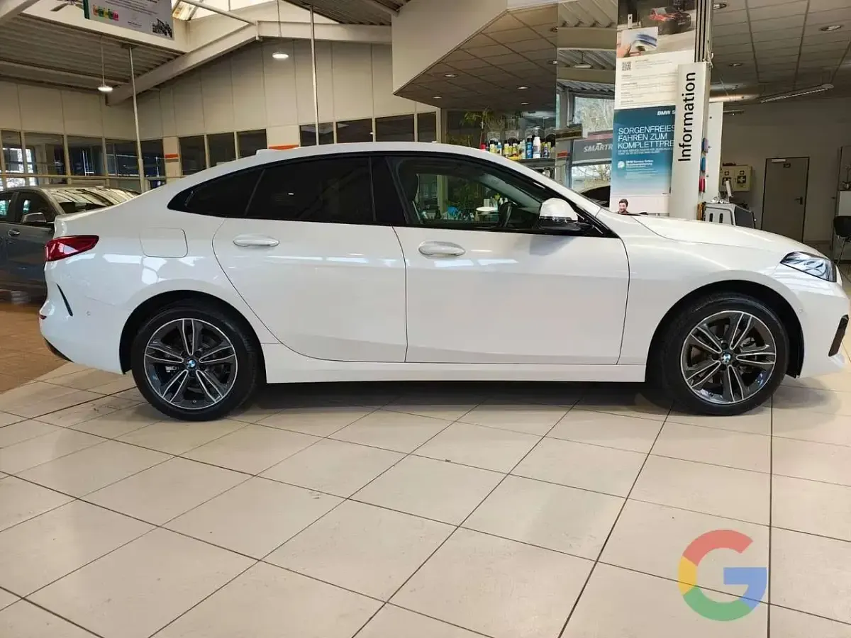 Usata BMW 218 Gran Coupé Sport Line 136 CV (100 kW) 2024 Bianco Coupé