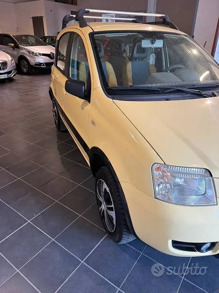 Usata Fiat Panda 4x4 60 CV (44 kW) 2005 Giallo Utilitaria