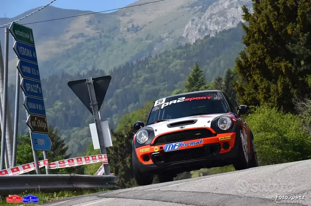 Usata Mini Cooper Coupé 184 CV (135 kW) 2010 Coupé