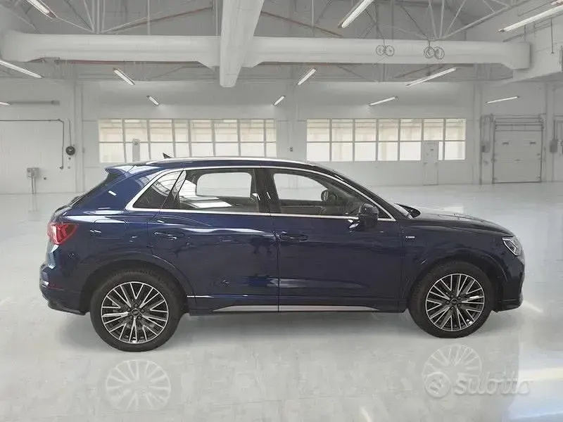 Usata Audi Q3 S-Line 150 CV (110 kW) 2024 Bluazzurro SUV