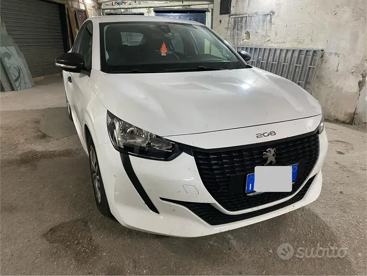 Usata Peugeot 208 S 102 CV (75 kW) 2021 Bianco Utilitaria
