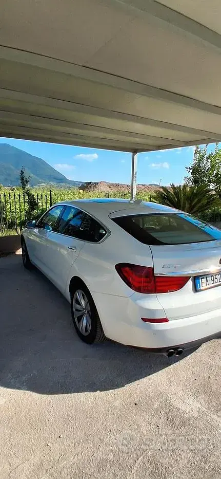 Usata BMW 530 2010 Bianco Berlina
