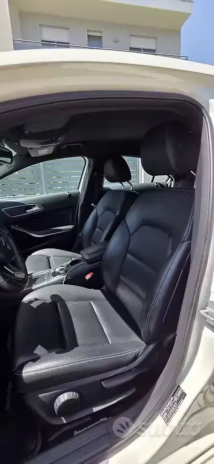 Usata Mercedes A200 156 CV (114 kW) 2016 Bianco Berlina