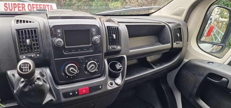 Usata Citroën Jumper Business Class 140 CV (102 kW) 2022 Bianco Monovolume