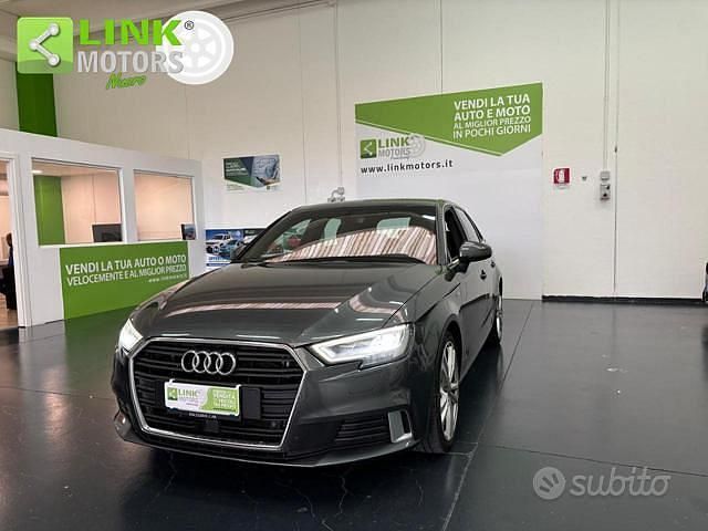 Grigio Usata 2017 Audi A3 S-Line Due volumi | 15.999 € (Ottimo prezzo) - Immagine 1/4