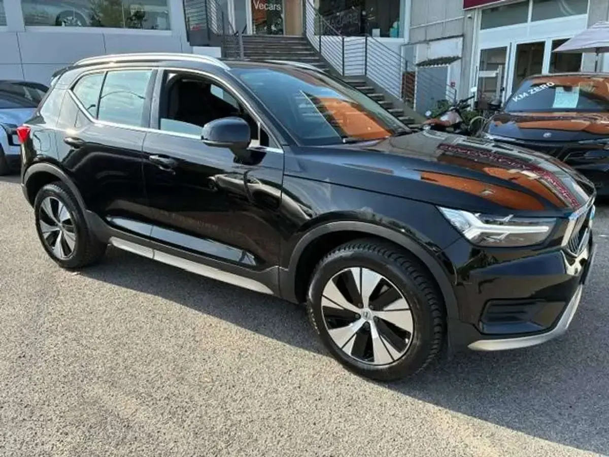 Usata Volvo XC40 Inscription 179 CV (131 kW) 2022 Nero SUV