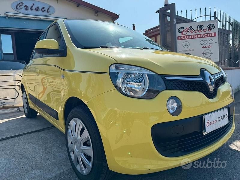 Usata Renault Twingo 69 CV (50 kW) 2017 Giallo Utilitaria