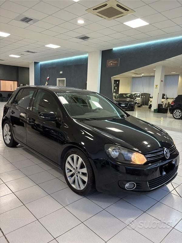 Usata VW Golf VI Highline 122 CV (89 kW) 2011 Nero Utilitaria