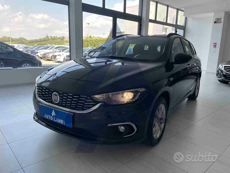 Usata Fiat Tipo Business 95 CV (69 kW) 2020 Nero Station wagon