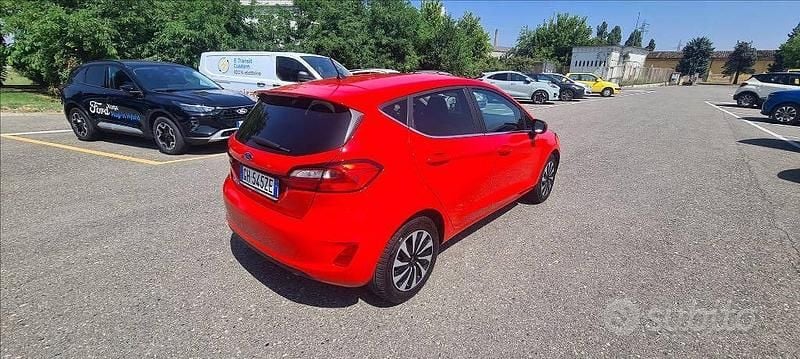 Usata Ford Fiesta Titanium 75 CV (55 kW) 2022 Rosso Utilitaria