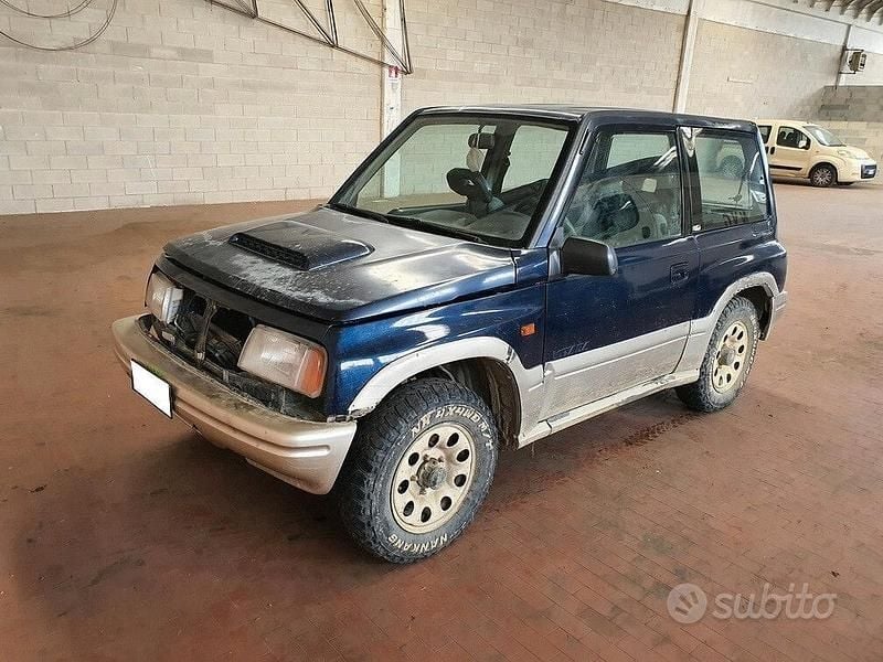 Usata Suzuki Vitara 74 CV (54 kW) 1999 Blu SUV