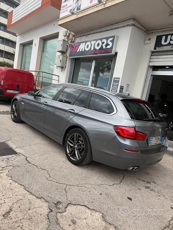 Usata BMW 520 Efficient Dynamics 183 CV (134 kW) 2013 Grigio Station wagon